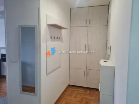 Rent, two bedroom apartment, 40m², Đeram Pijaca, Beograd - image 11