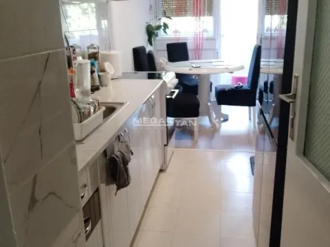 Sale, three bedroom apartment, 55m², Miljakovac, Rakovica - image 2