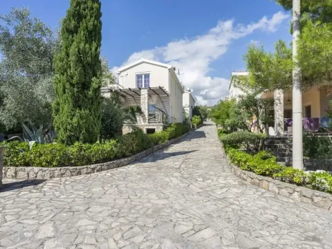 Prodaja, kuća, 230m², Bigova, Kotor - image 22