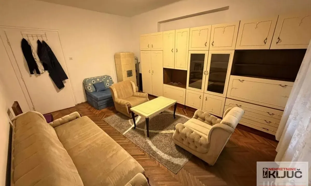 Rent, two bedroom apartment, 47m², Bulevar Oslobodjenja, Novi Sad Sve Podlokacije