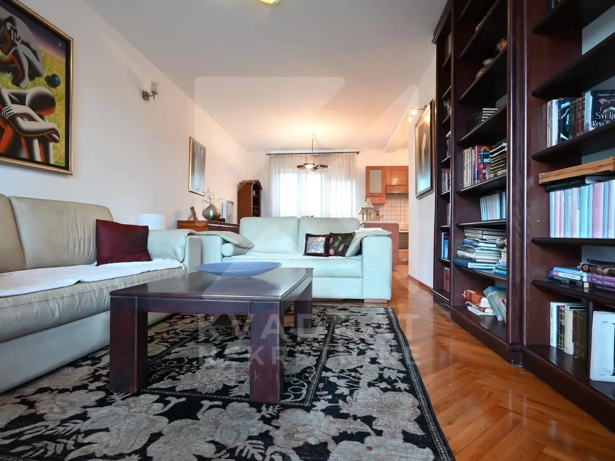 Rent, three bedroom apartment, 86m², Centar, Podgorica