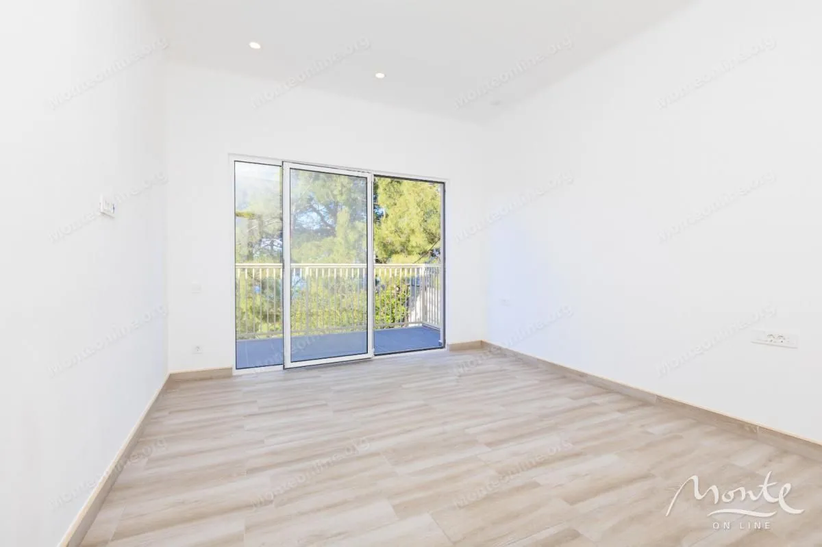 Sale, house, 134m², Bar, Crna Gora