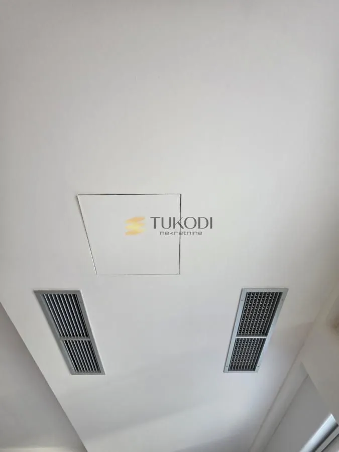 Prodaja, četvorosoban stan, 114m², Sremska Kamenica, Petrovaradin