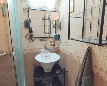 Prodaja, trosoban stan, 68m², Đeram Pijaca, Beograd - image 19