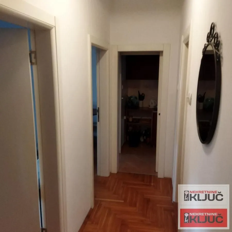 Prodaja, dvosoban stan, 44m², Socijalno, Novi Sad Sve Podlokacije