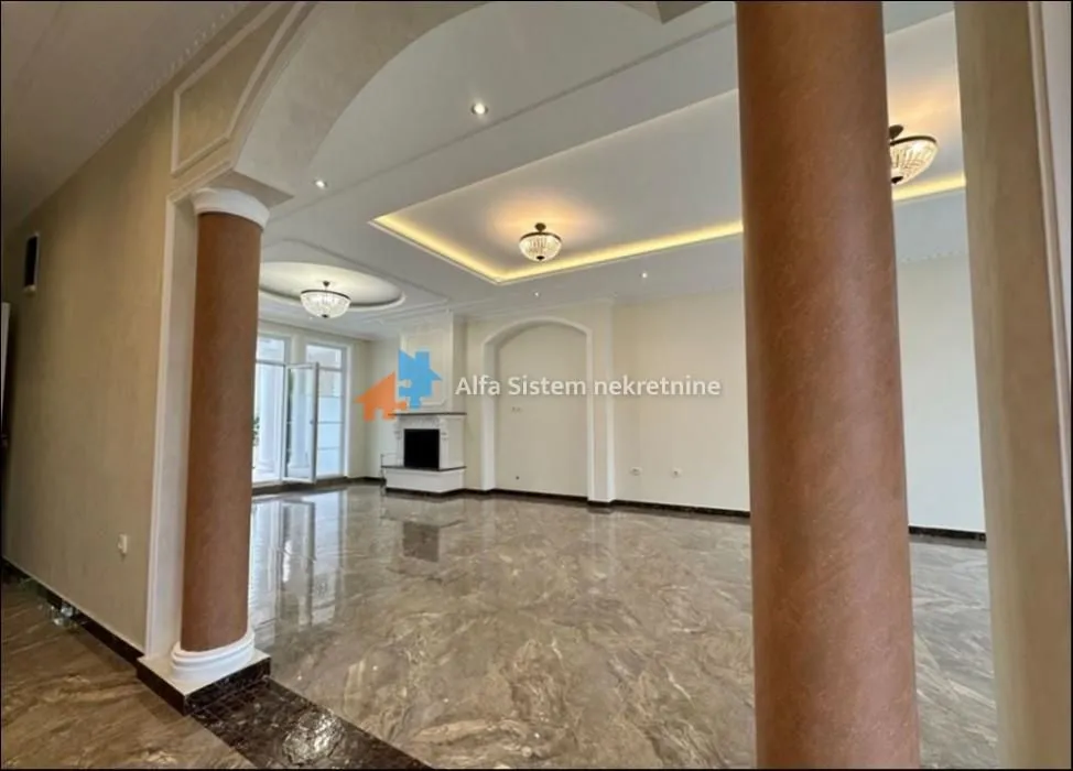 Rent, house, 510m², Čukarica, Beograd