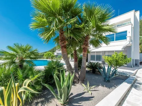 Sale, house, 760m², Đenovići, Herceg Novi - image 48