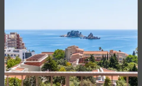 Rent, two bedroom apartment, 120m², Petrovac, Budva - image 5