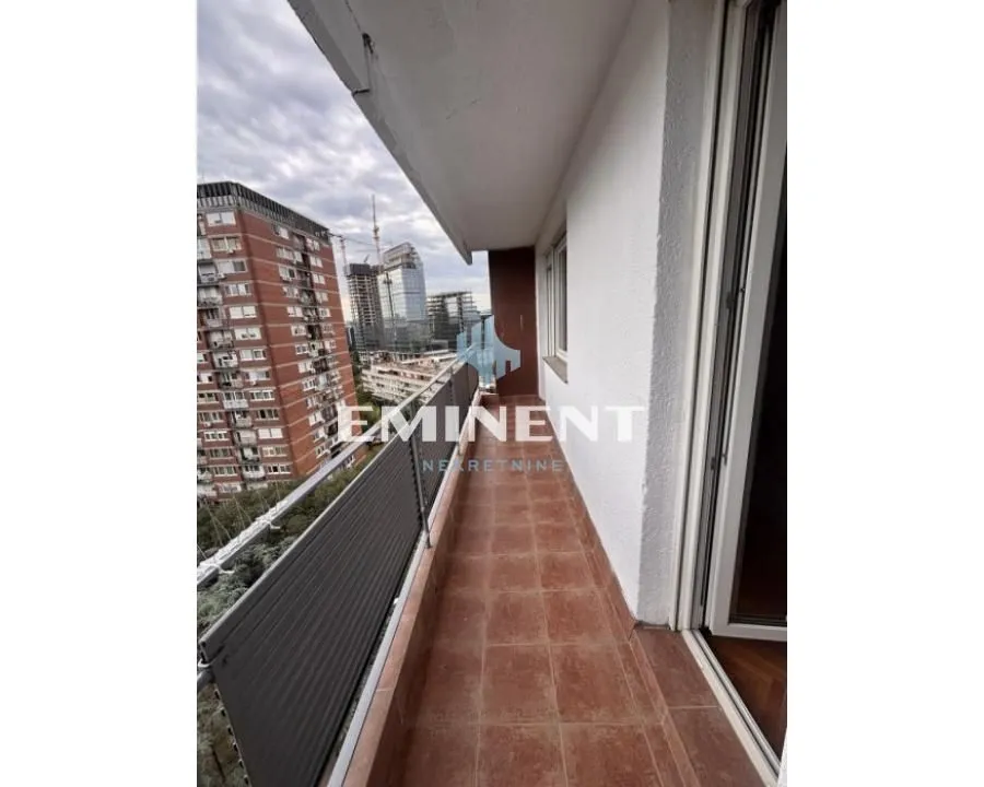 Rent, four bedroom apartment, 116m², Novi Beograd Sve Podlokacije, Beograd