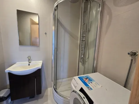 Sale, three bedroom apartment, 120m², Gorica C, Podgorica - image 18