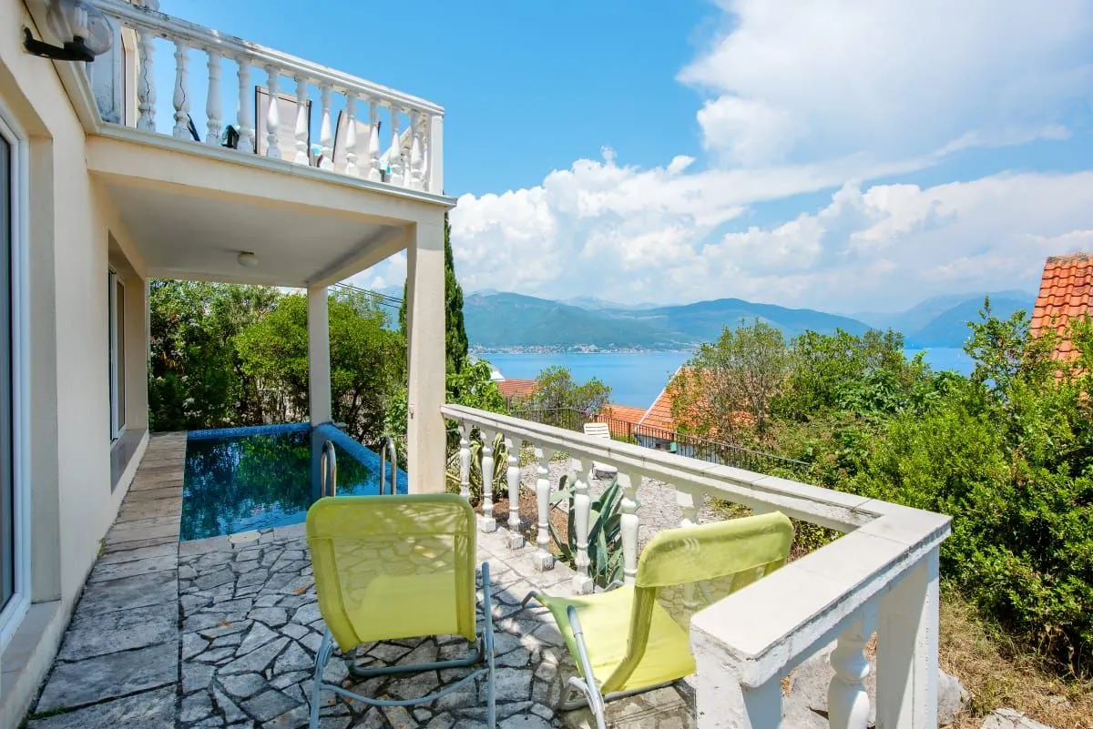 Prodaja, kuća, 150m², Krašići, Tivat