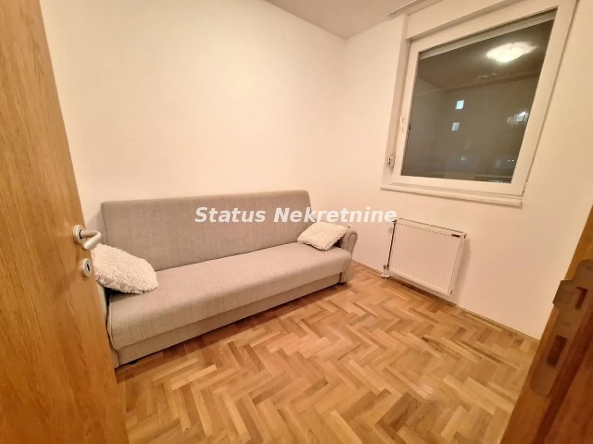 Rent, one bedroom apartment, 42m², Grbavica, Novi Sad Sve Podlokacije
