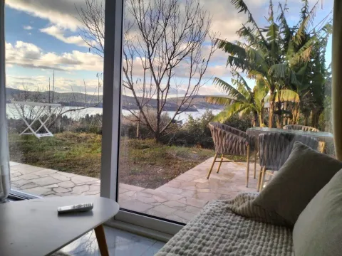 Izdavanje, jednosoban stan, 43m², Tivat, Crna Gora - image 2