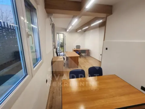 Prodaja, poslovni prostor, 53m², Momišići, Podgorica - image 5
