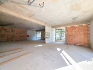 Rent, office space, 282m², Stari Aerodrom, Podgorica - image 11