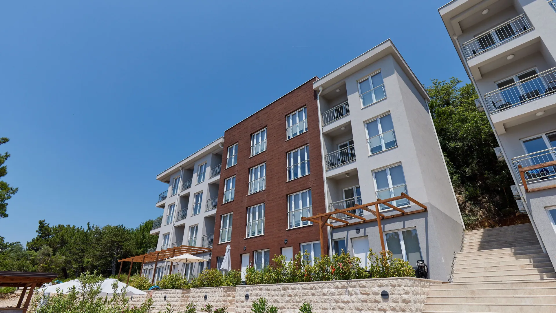 Izdavanje, garsonjera, 19m², Kavač, Kotor