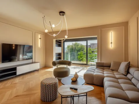 Prodaja, dvosoban stan, 180m², Savina, Herceg Novi - image 3