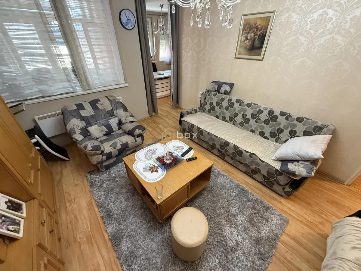 Prodaja, trosoban stan, 72m², Trošarina, Niš