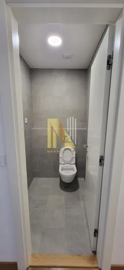Prodaja, trosoban stan, 86m², Centar, Novi Sad