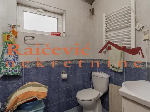 Sale, four bedroom apartment, 160m², Profesorska Kolonija, Palilula Sve Podlokacije - image 10