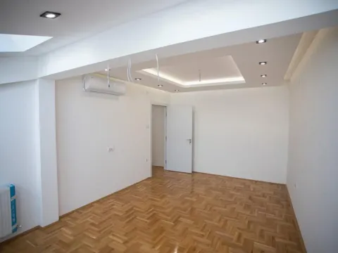 Sale, apartment, 135m², Dom zdravlja, Niš - image 10