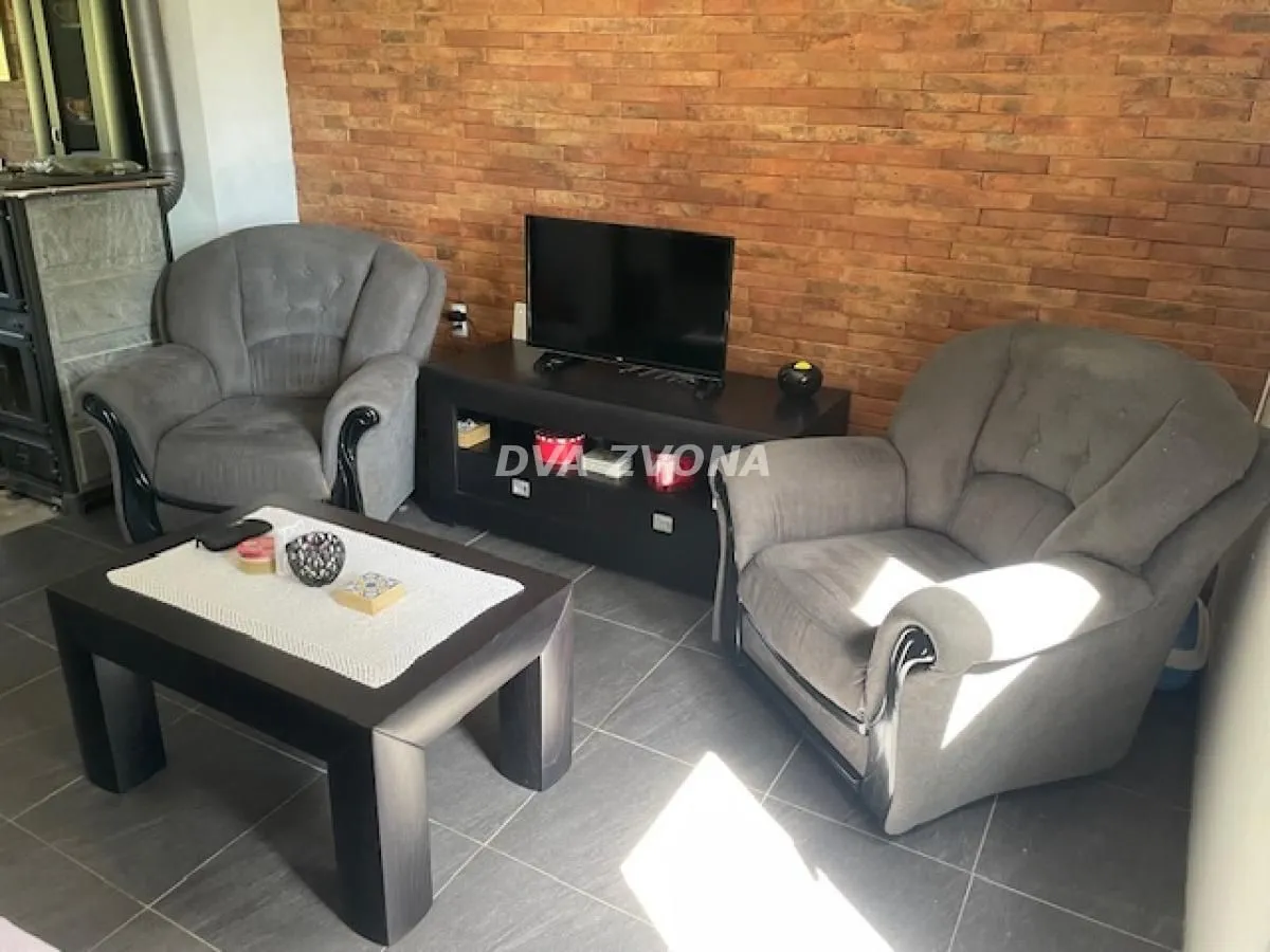 Prodaja, kuća, 74m², Čortanovci, Inđija