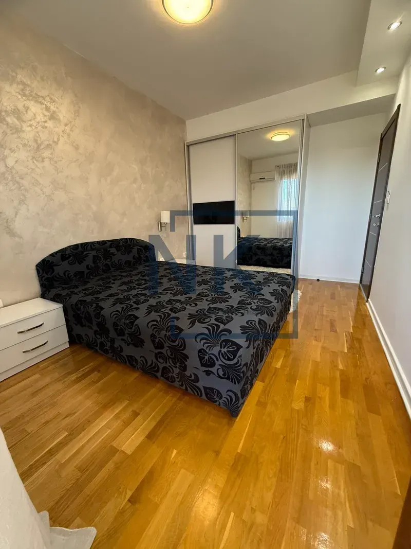 Rent, two bedroom apartment, 90m², Preko Morače, Podgorica