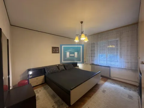 Prodaja, kuća, 160m², Trnava, Jagodina - image 33