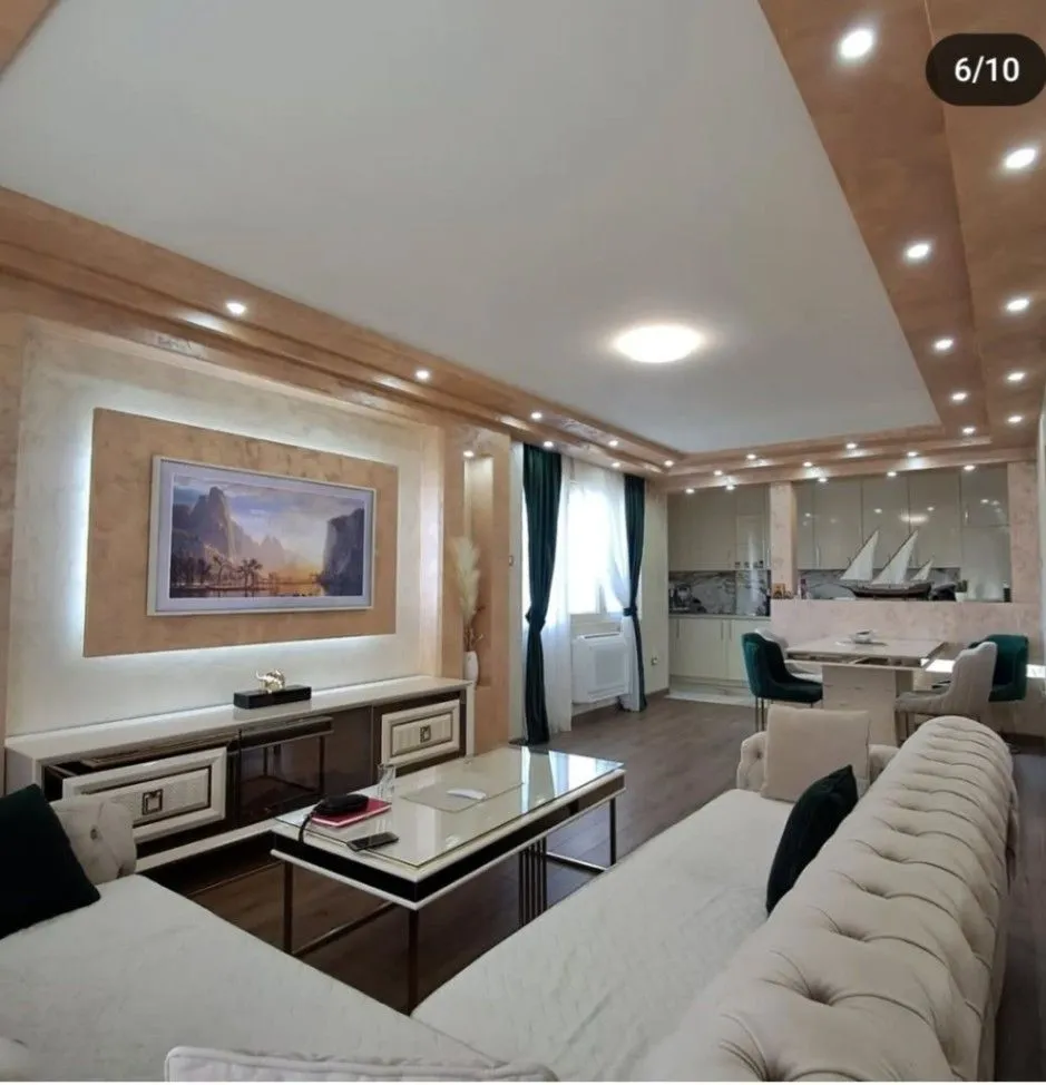 Prodaja, dvosoban stan, 88m², Centar, Nikšić