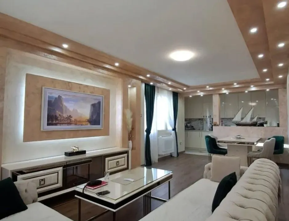 Sale, two bedroom apartment, 88m², Centar, Nikšić