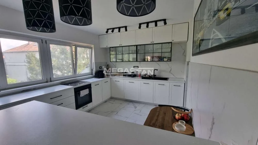 Sale, three bedroom apartment, 121m², Čukarica, Beograd