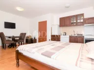 Rent, studio apartment, 37m², 1 maj, Podgorica - image 8