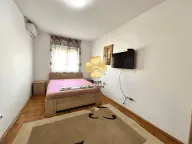 Izdavanje, dvosoban stan, 80m², Stari Aerodrom, Podgorica - image 12