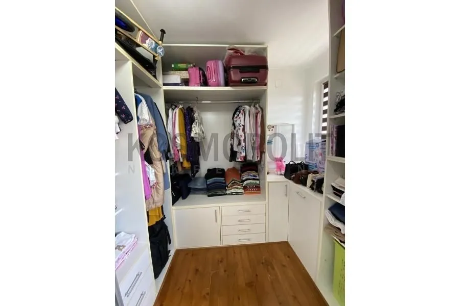 Prodaja, trosoban stan, 60m², Zvezdarska Šuma, Zvezdara Sve Podlokacije