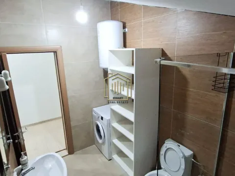 Izdavanje, dvosoban stan, 80m², Donja Gorica, Podgorica - image 7