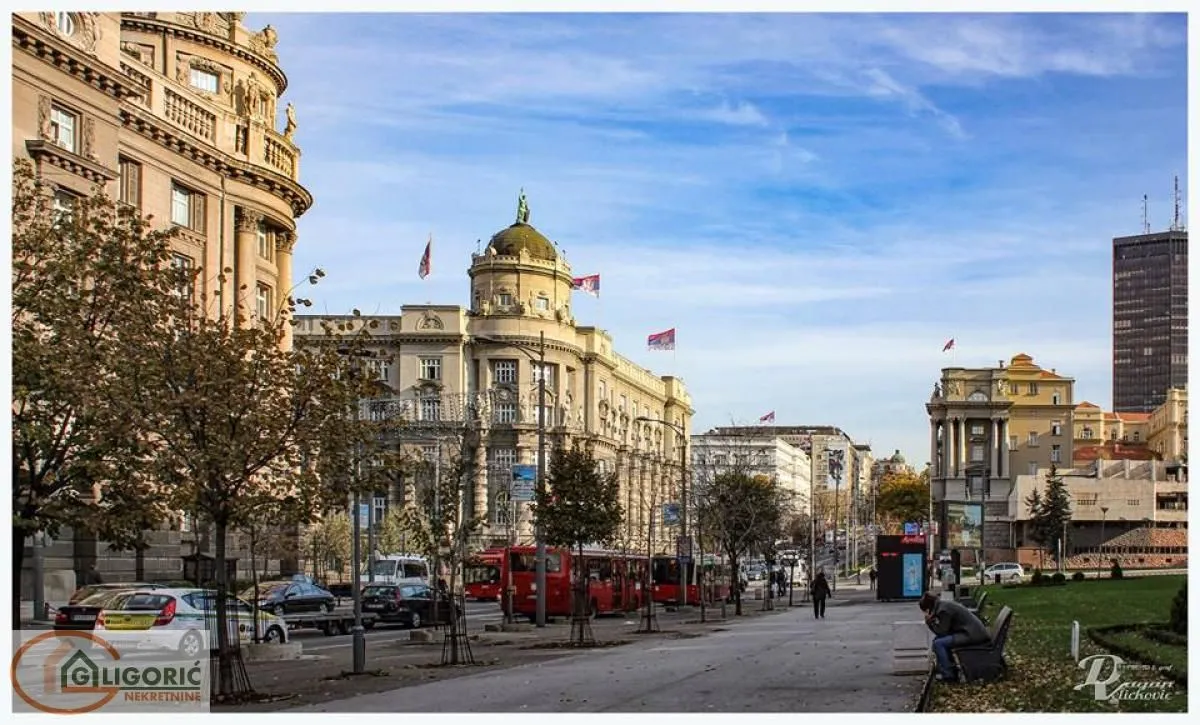 Prodaja, četvorosoban stan, 99m², Savski Venac, Beograd