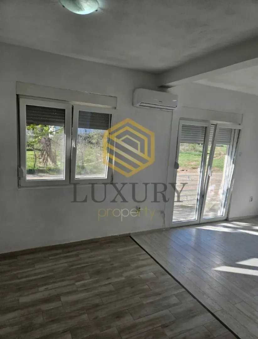 Rent, two bedroom apartment, 55m², Gornja Gorica, Podgorica