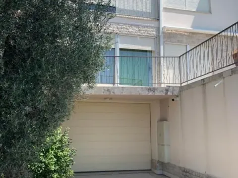 Prodaja, trosoban stan, 119m², Sveti Stefan, Budva - image 8