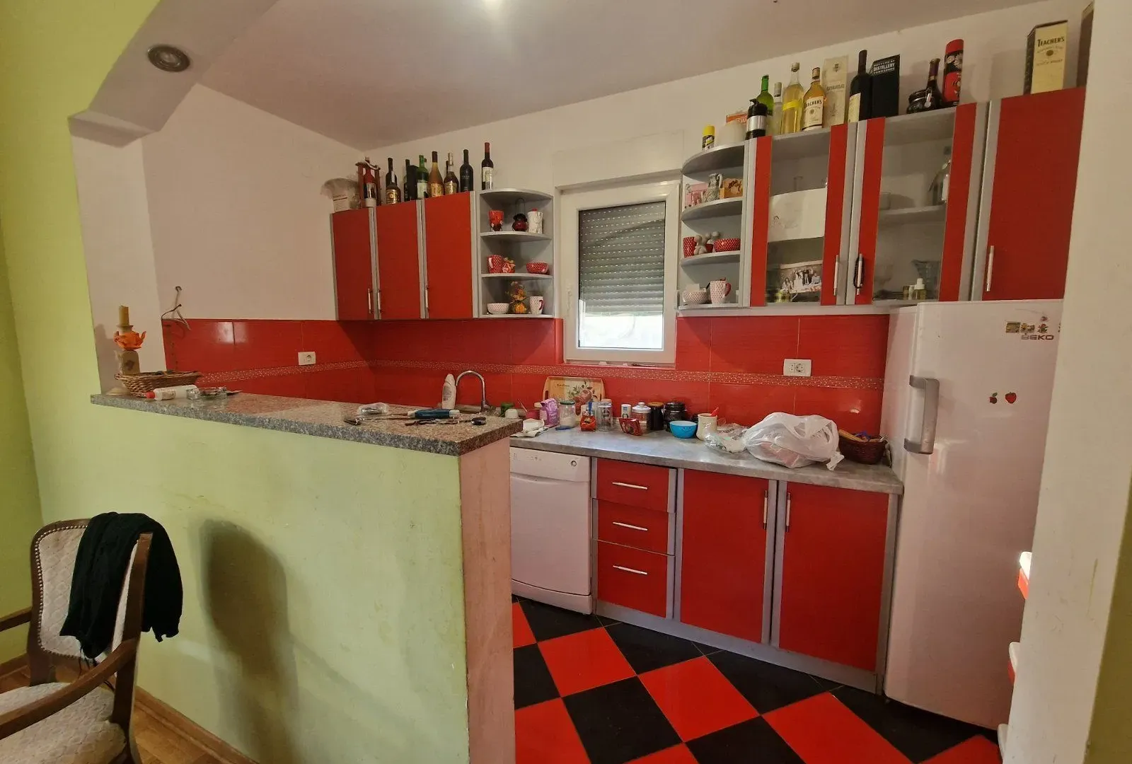 Prodaja, kuća, 240m², Danilovgrad, Crna Gora