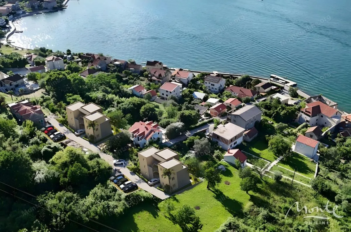 Prodaja, jednosoban stan, 55m², Stoliv, Kotor