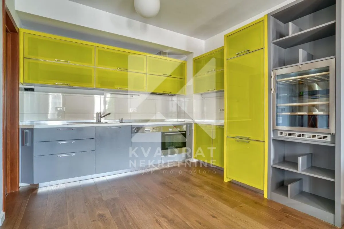 Rent, two bedroom apartment, 90m², Centar, Podgorica