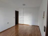 Prodaja, trosoban stan, 58m², Uciteljsko Naselje, Zvezdara Sve Podlokacije - image 1