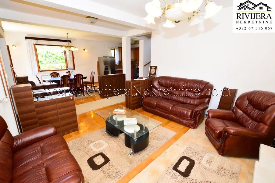 Prodaja, kuća, 136m², Bijela, Herceg Novi