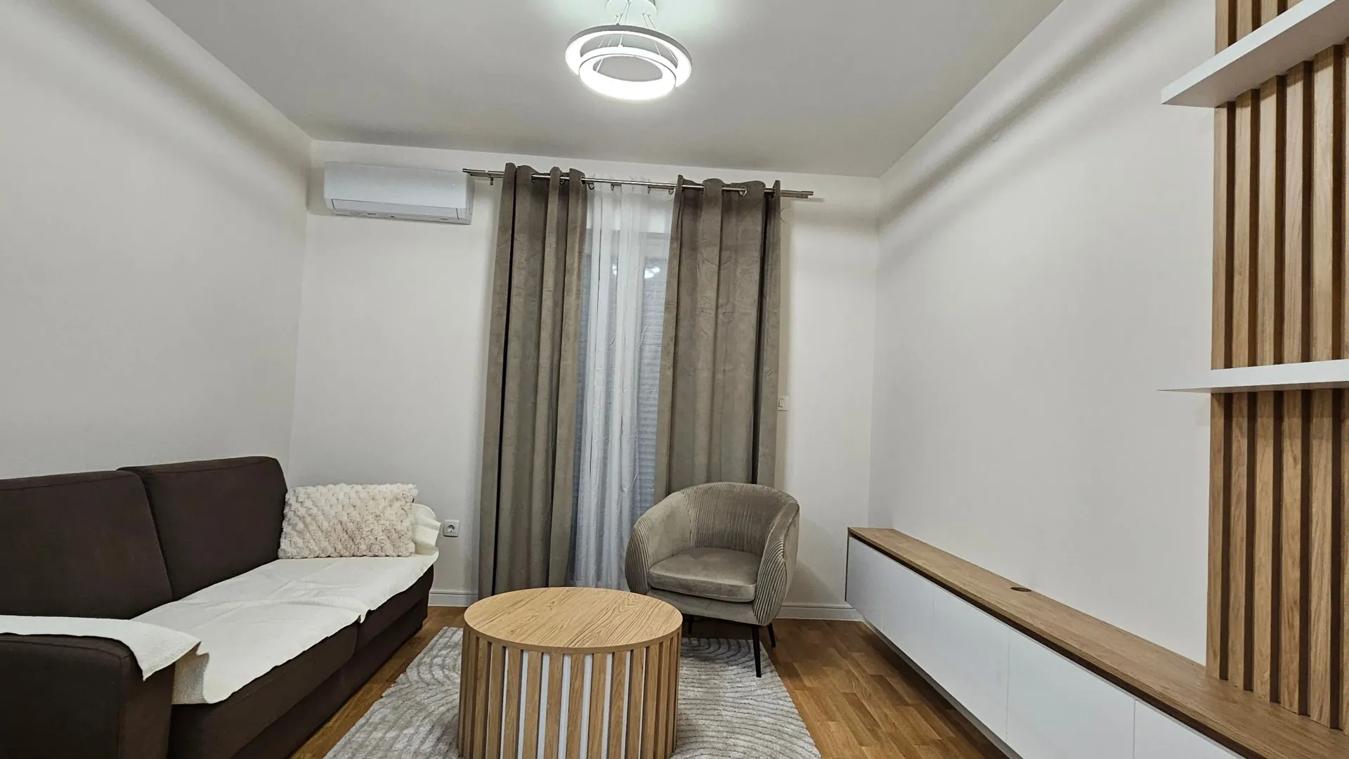 Rent, one bedroom apartment, 40m², Pobrežje, Podgorica