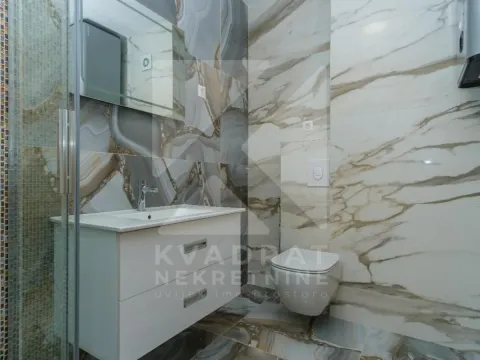 Prodaja, trosoban stan, 142m², Gorica C, Podgorica - image 11