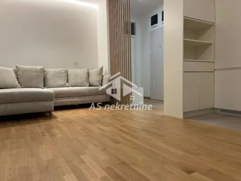 Izdavanje, stan, 64m², Zemun Sve Podlokacije, Beograd