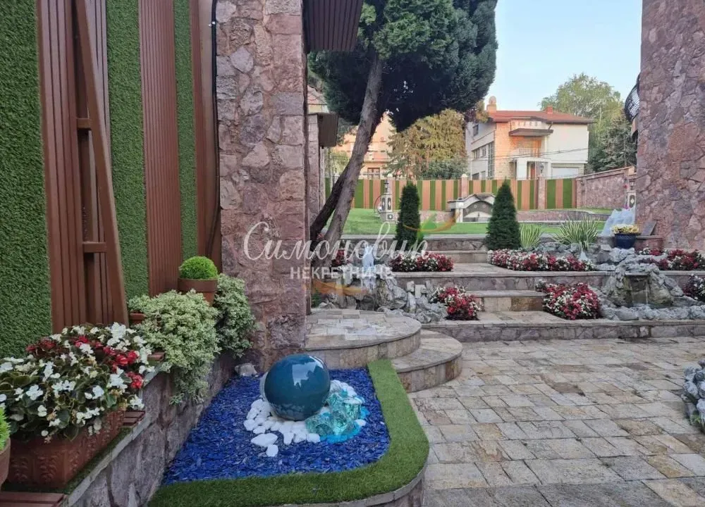 Sale, house, 830m², Savski Venac, Beograd