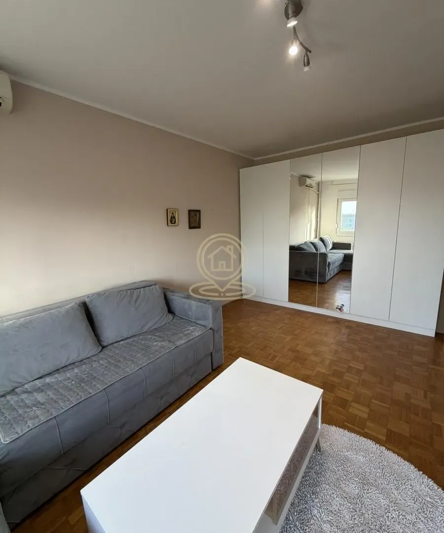 Prodaja, jednosoban stan, 39m², Voždovac Sve Podlokacije, Beograd