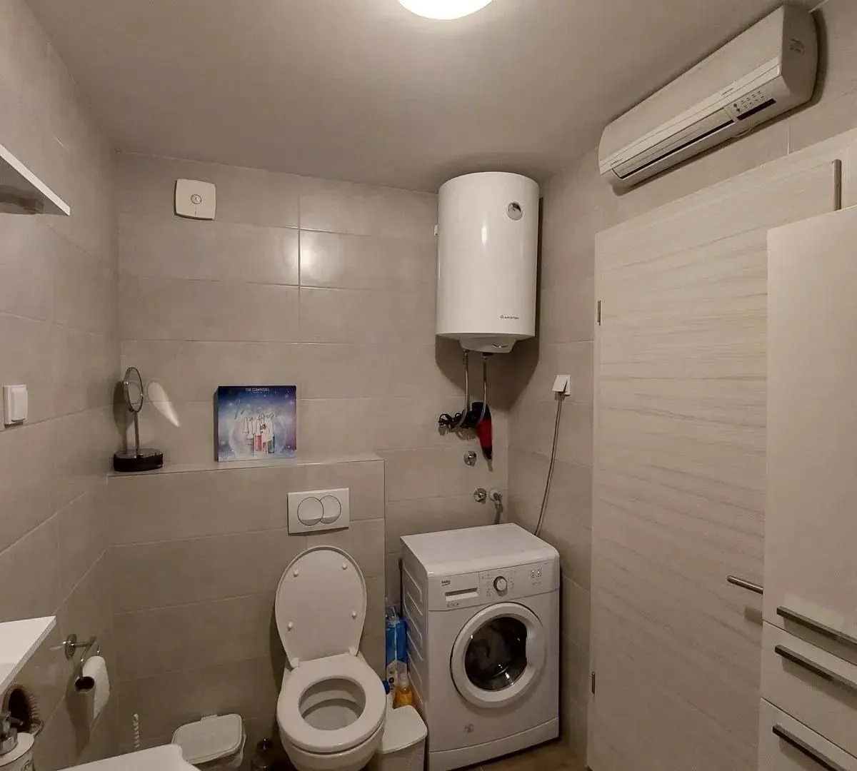 Prodaja, dvosoban stan, 73m², Ljubović, Podgorica
