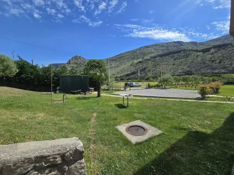 Sale, house, 180m², Zlatica, Podgorica - image 10